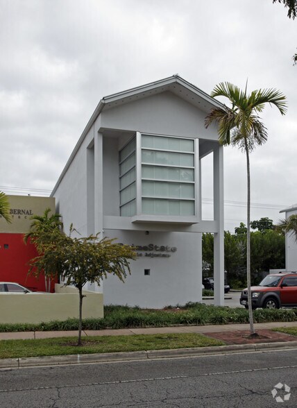 More Photos Of 127 Grand Ave, Coconut Grove Office For Lease