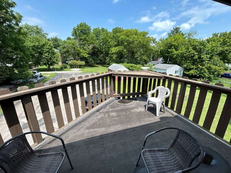 More Photos Of 6112 Benneville St, Cincinnati Freestanding For Sale