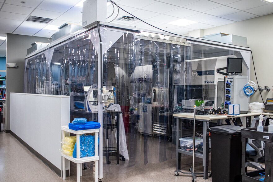 More Photos Of 14189 NW 129th Way, Alachua Office For Lease