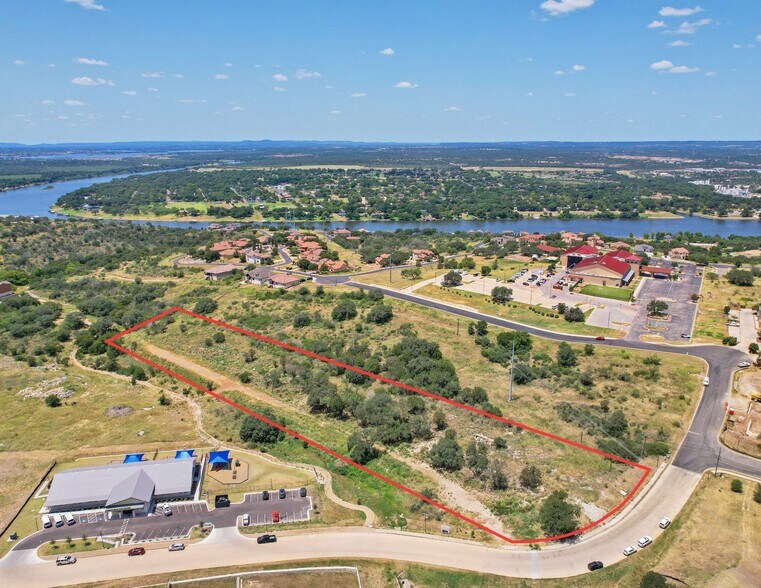 More Photos Of 801 Carazon Dr, Marble Falls Office For Sale