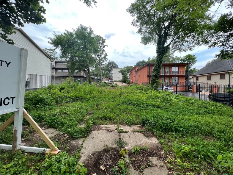 Primary Photo Of 2929 Clairmont Ave S, Birmingham Land For Sale