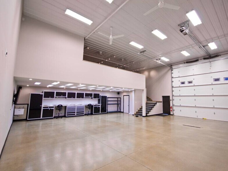 More Photos Of 940 McKinley Pky, Delano Light Manufacturing For Sale