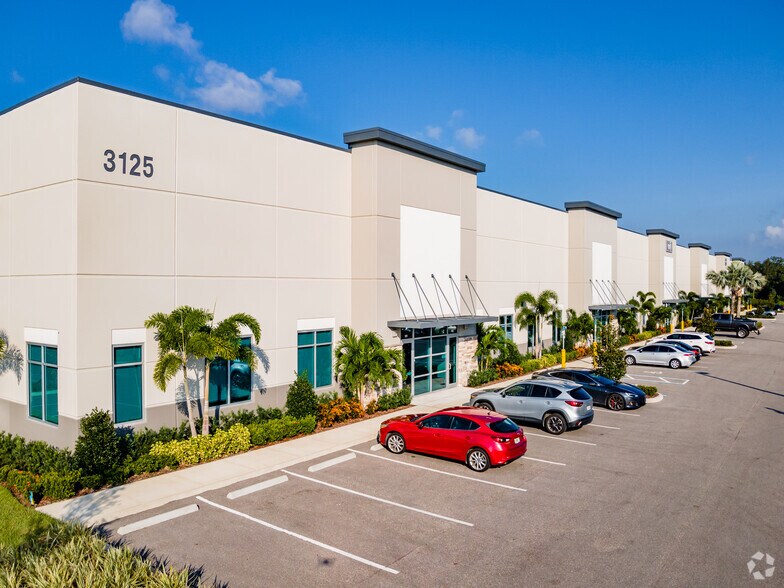 More Photos Of 3155 Lakewood Ranch Blvd, Bradenton Unknown For Lease