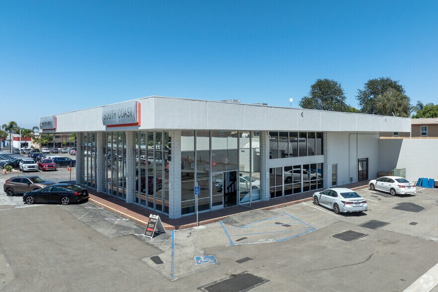 More Photos Of 2480-2490 Harbor Blvd, Costa Mesa Auto Dealership For Sale