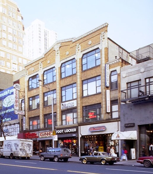 More Photos Of 157-161 E 86th St, New York Office For Lease