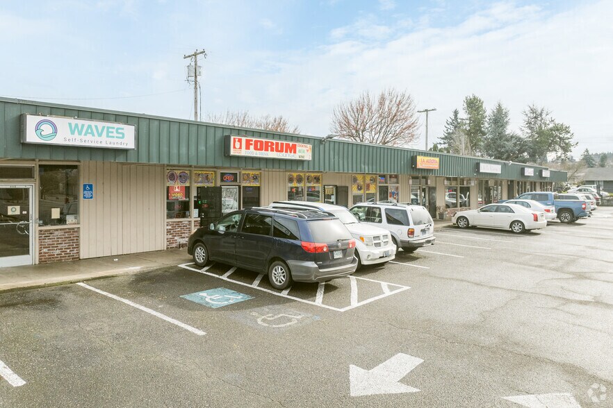 More Photos Of 13116 NE Sandy Blvd, Portland Storefront Retail Office For Sale