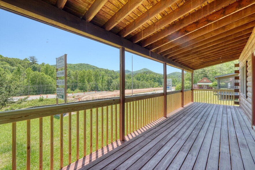 More Photos Of 23 & 60 Greenbriar Hwy, Blairsville Office For Sale