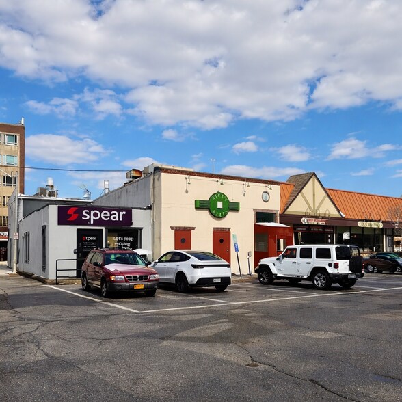 More Photos Of 270 Sunrise Hwy, Rockville Centre General Retail For Sale