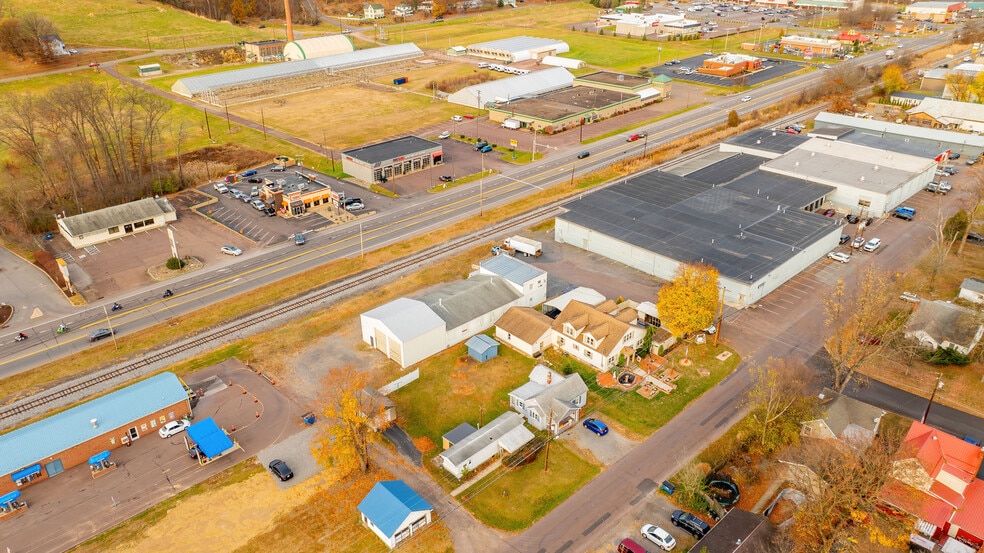 More Photos Of 680 Oak St, Bloomsburg Warehouse For Sale