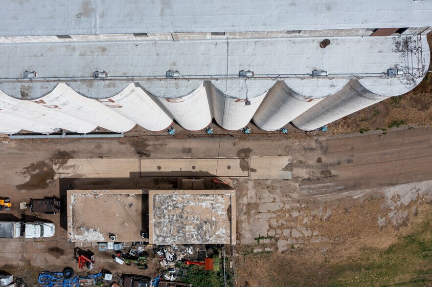 More Photos Of S Main st, Friona Specialty For Sale