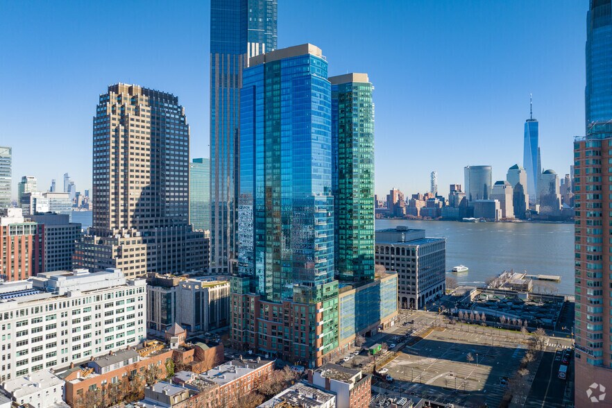 More Photos Of 77 HUDSON St, Jersey City Apartments For Sale