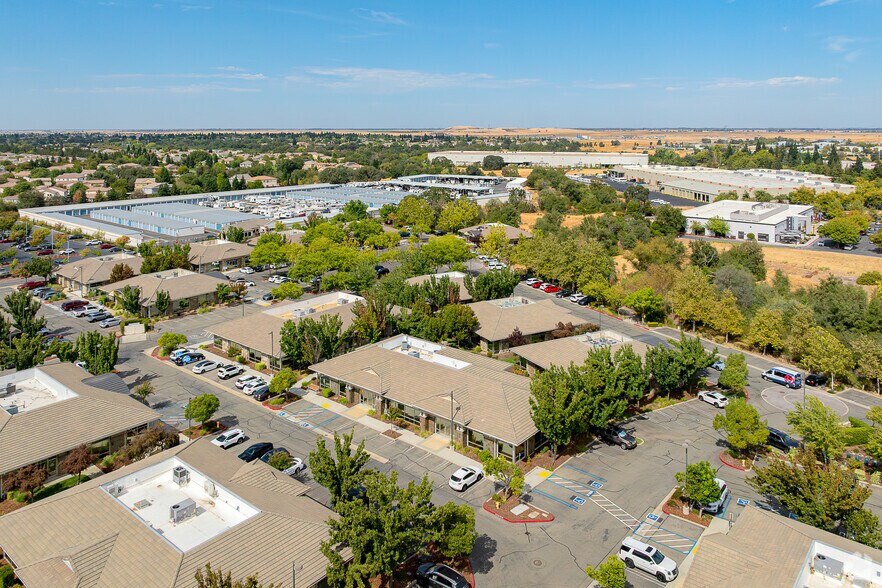 More Photos Of 1406 Blue Oaks Blvd, Roseville Medical For Lease