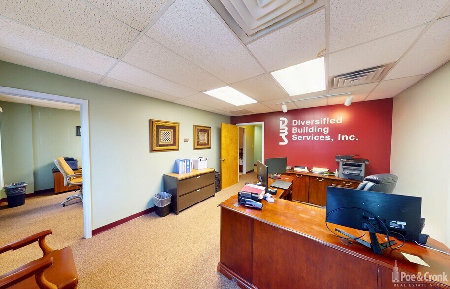 More Photos Of 1807 Murry Rd SW, Roanoke Light Manufacturing For Lease