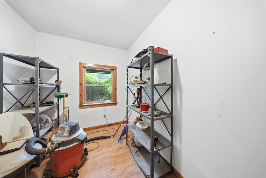 More Photos Of 696 PA-590, Lackawaxen Multifamily For Sale
