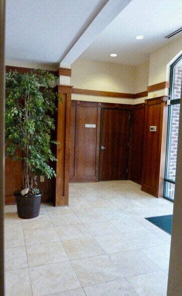 More Photos Of 200 Cape Fear Cir, Sneads Ferry Office For Lease