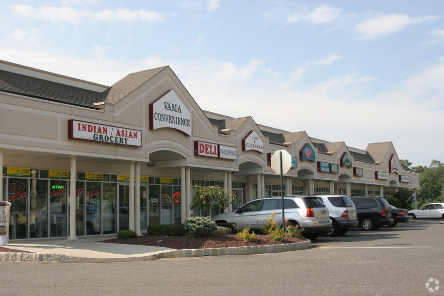 More Photos Of Rte 79 @ Rte 79 & Old Mill Rd, Marlboro Unknown For Lease
