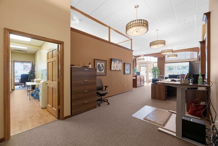 More Photos Of 70 Park Ave W, Mansfield Office For Sale