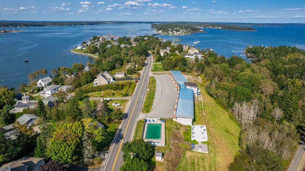 More Photos Of 2041 Harpswell Islands Rd, Bailey Island Hotel For Sale