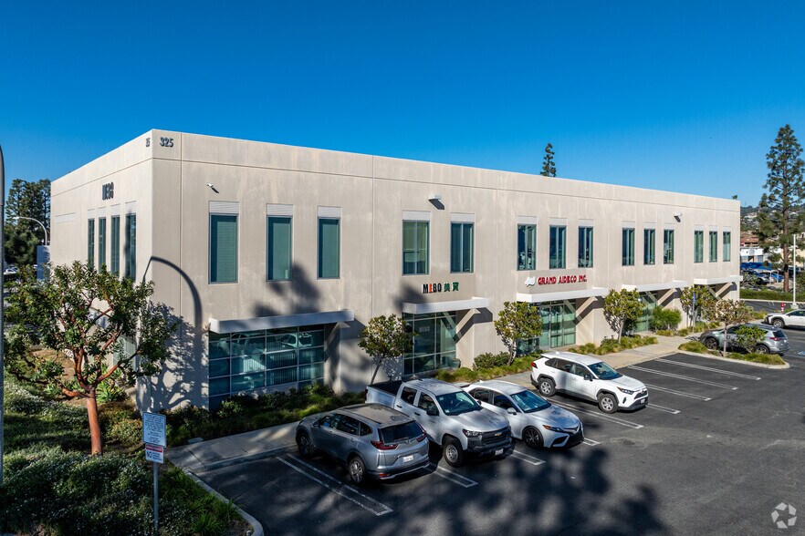 Primary Photo Of 325 N Puente St, Brea Light Manufacturing For Lease