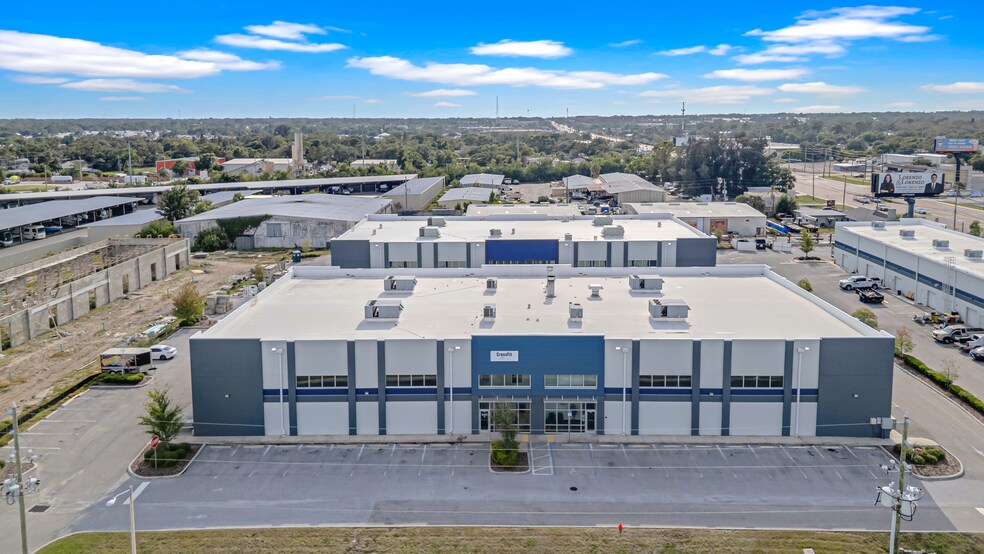 More Photos Of , Largo Unknown For Sale