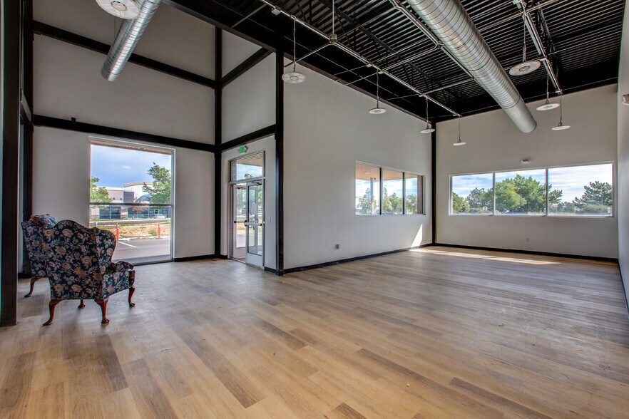 More Photos Of 9145 Commerce Center Cir, Highlands Ranch Office For Sale