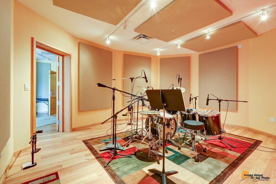 More Photos Of 1075 S Inner Springer Loop, Palmer Industrial For Sale