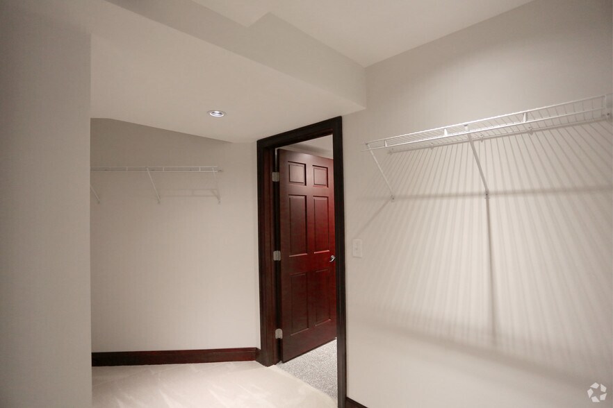 More Photos Of 1014-1024 Locust St, Saint Louis Apartments For Sale