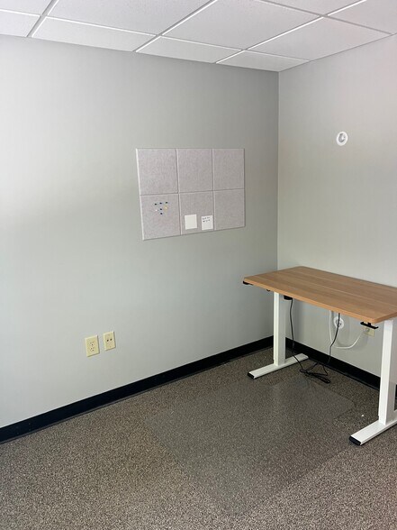 More Photos Of 5056 Us-70 Hwy W, Morehead City Freestanding For Lease