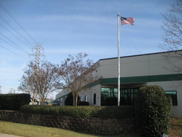 More Photos Of 4913 Chastain Ave, Charlotte Light Manufacturing For Lease
