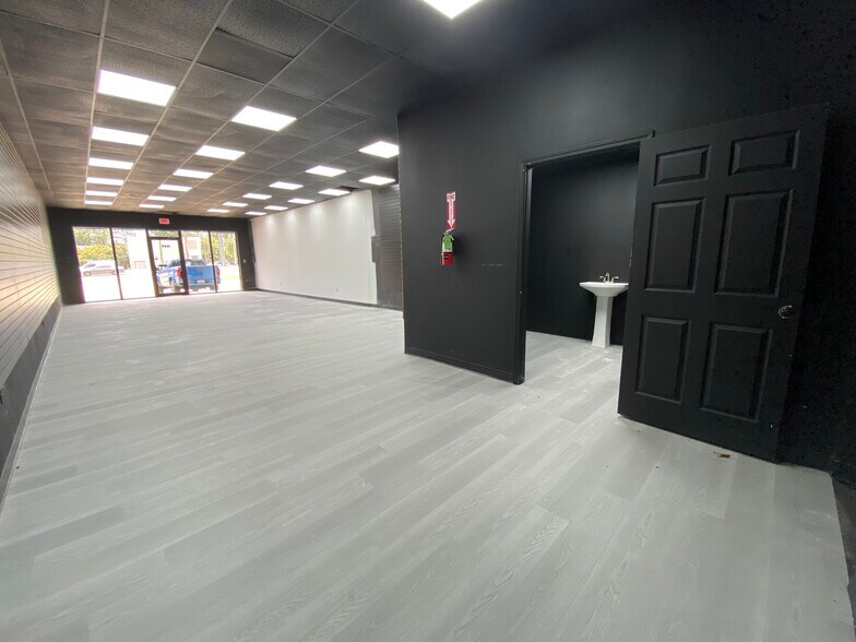 More Photos Of 1675 Highway 190, Mandeville Unknown For Lease