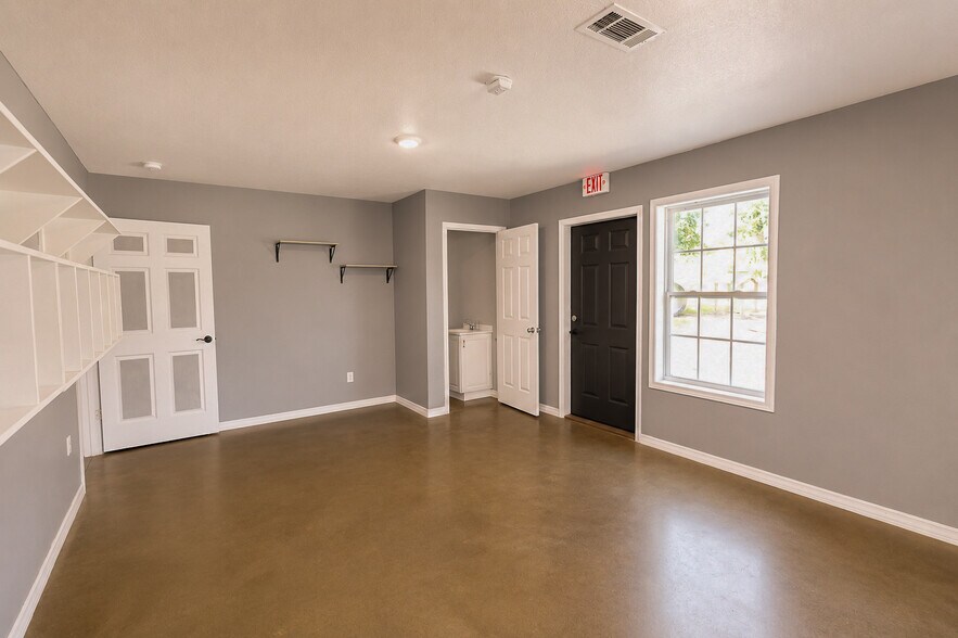 More Photos Of 504 Ernie Davis Rd, Austin Land For Sale