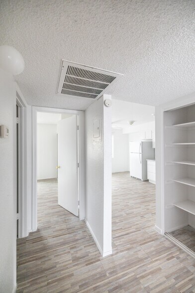 More Photos Of 5820 W Claremont St, Glendale Apartments For Sale