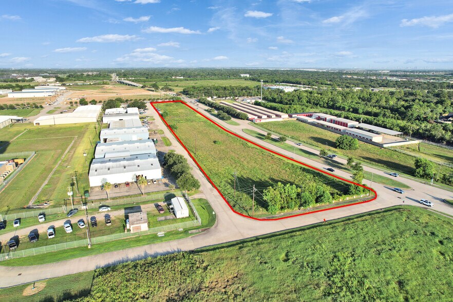 More Photos Of 3815 Alice St, Pearland Land For Sale