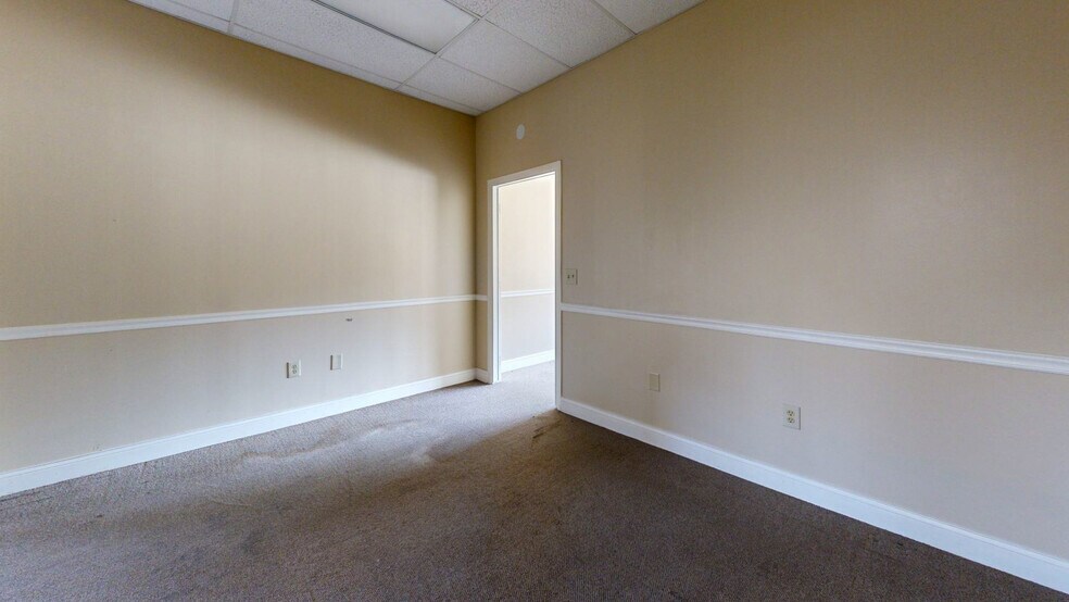 More Photos Of 461 Forrest Ave, Cocoa Warehouse For Lease