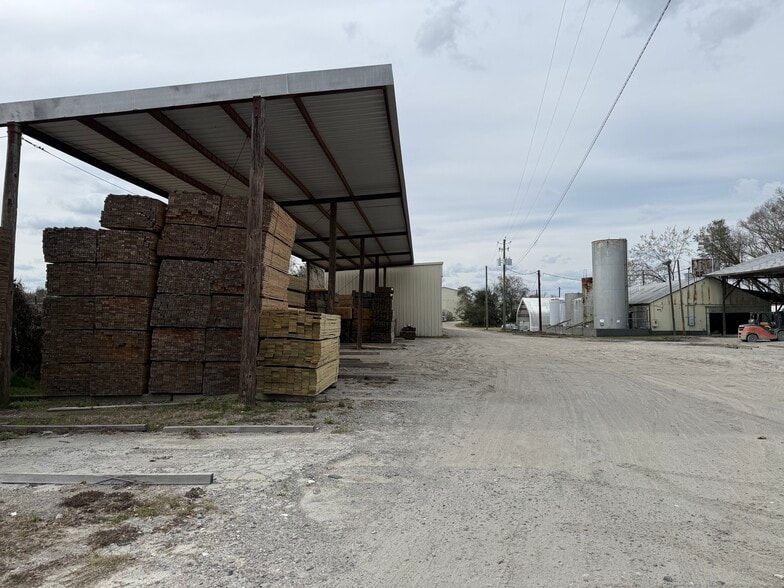 More Photos Of 501 Stiles Ave, Savannah Manufacturing For Sale