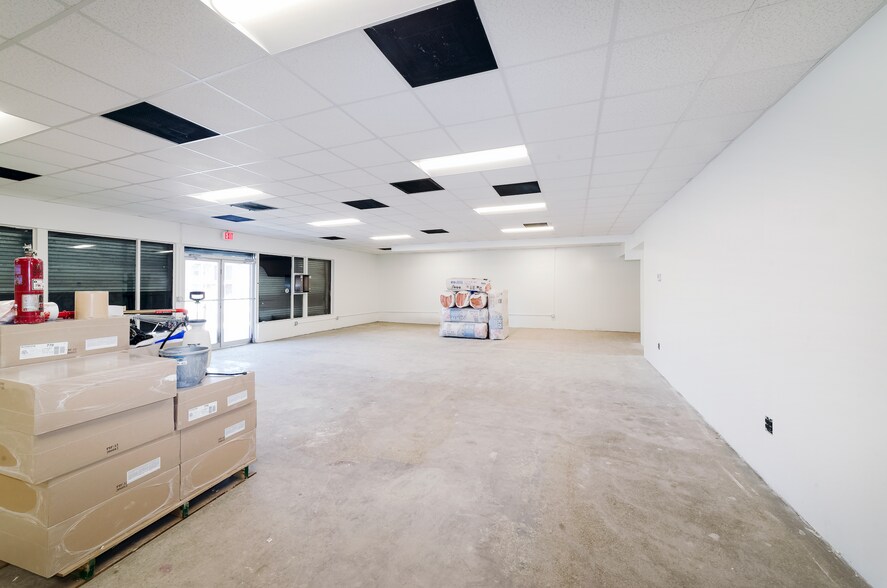 More Photos Of 934 E Henderson Ave, Tampa Unknown For Sale