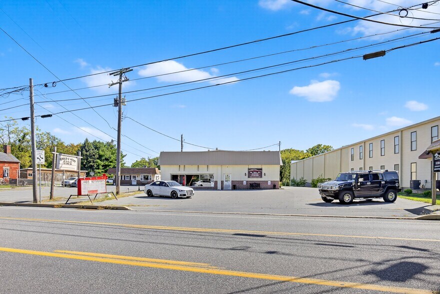 More Photos Of 929 Lititz Pike, Lititz Storefront Retail Office For Sale