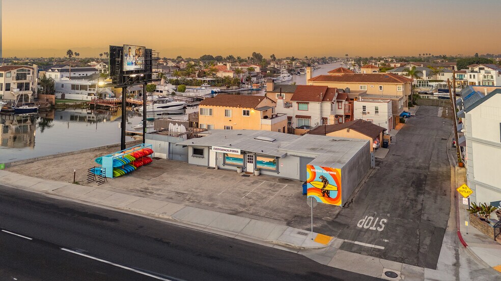 Primary Photo Of 16902 Pacific Coast Hwy, Huntington Beach Restaurant For Sale