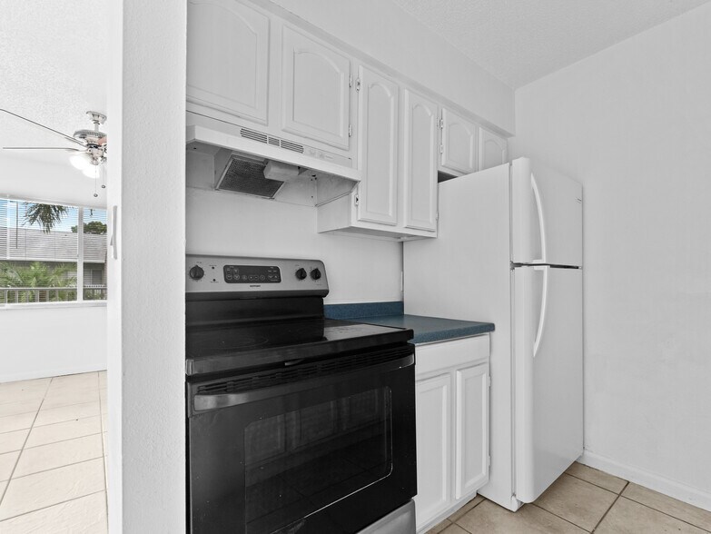 More Photos Of , Saint Petersburg Unknown For Sale