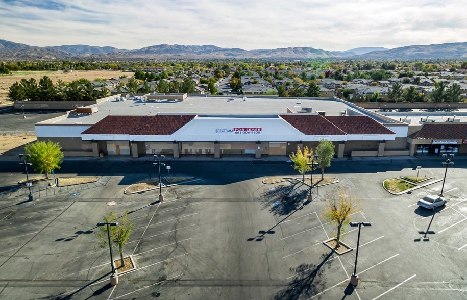 Primary Photo Of 2616 E Palmdale Blvd, Palmdale Supermarket For Sale