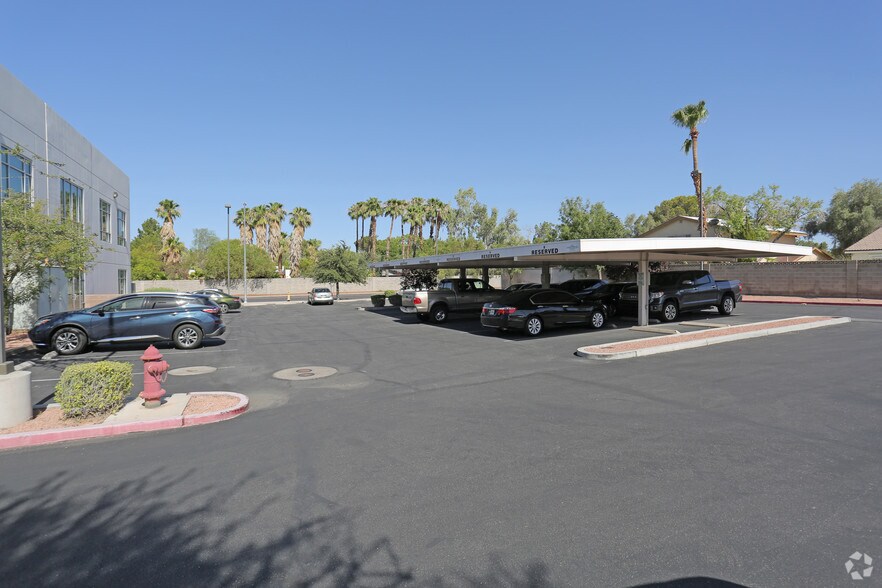 More Photos Of 3585 E Flamingo Rd, Las Vegas Loft Creative Space For Lease