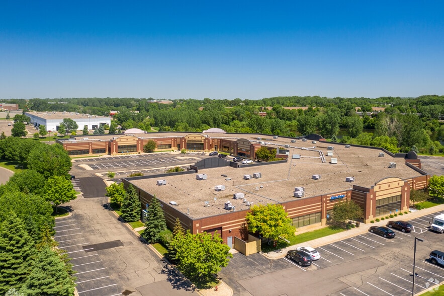 More Photos Of 860 Blue Gentian Rd, Eagan Unknown For Lease