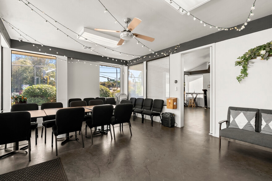 More Photos Of 1109 E Fallbrook St, Fallbrook Religious Facility For Sale