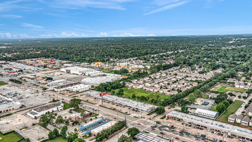 More Photos Of 2002-2080 FM-1960, Houston Unknown For Lease