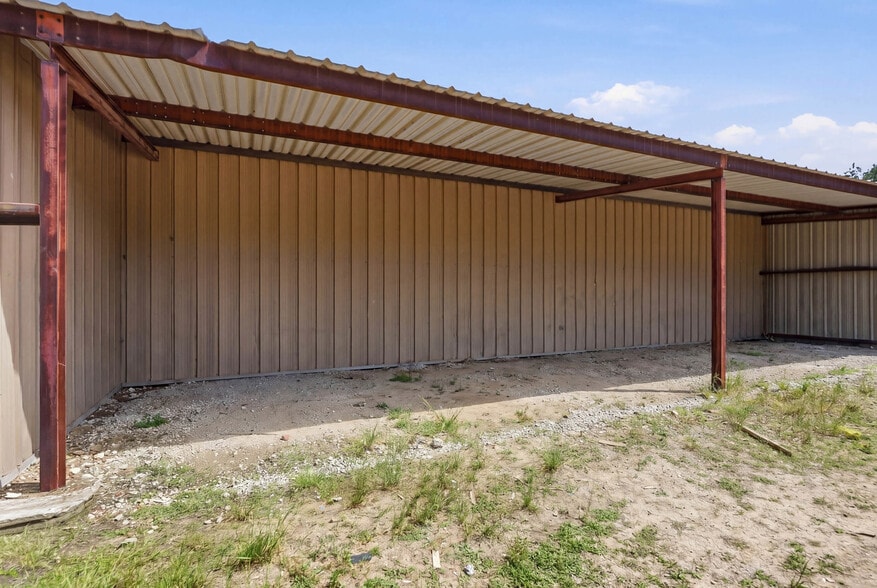 More Photos Of 915 Middle Rd S, Leesburg Industrial For Sale