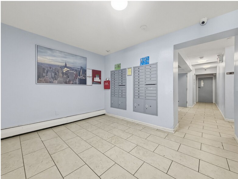 More Photos Of 856 E 213th St, Bronx Apartments For Sale