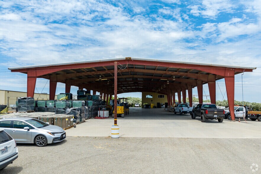 More Photos Of 2933 French Camp, Manteca Land For Lease