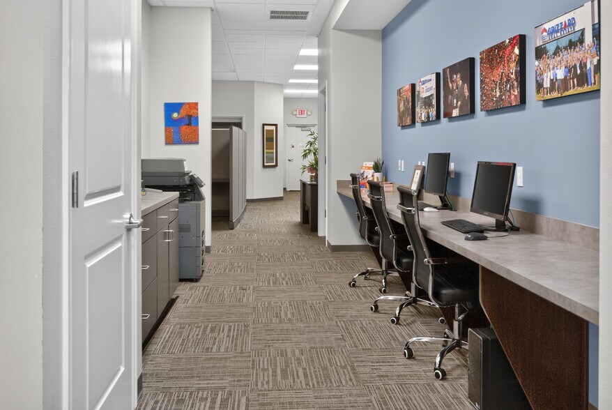 More Photos Of 842 Highway 466, Lady Lake Office For Lease