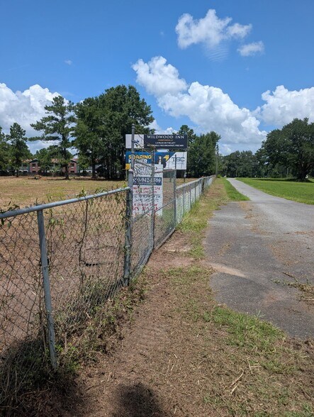 Primary Photo Of 3284 Coastal Hwy, Crawfordville Land For Sale