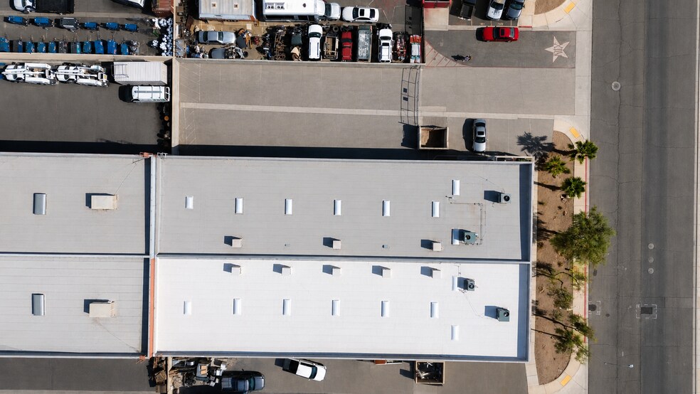More Photos Of 759 Middlegate Rd, Henderson Warehouse For Lease